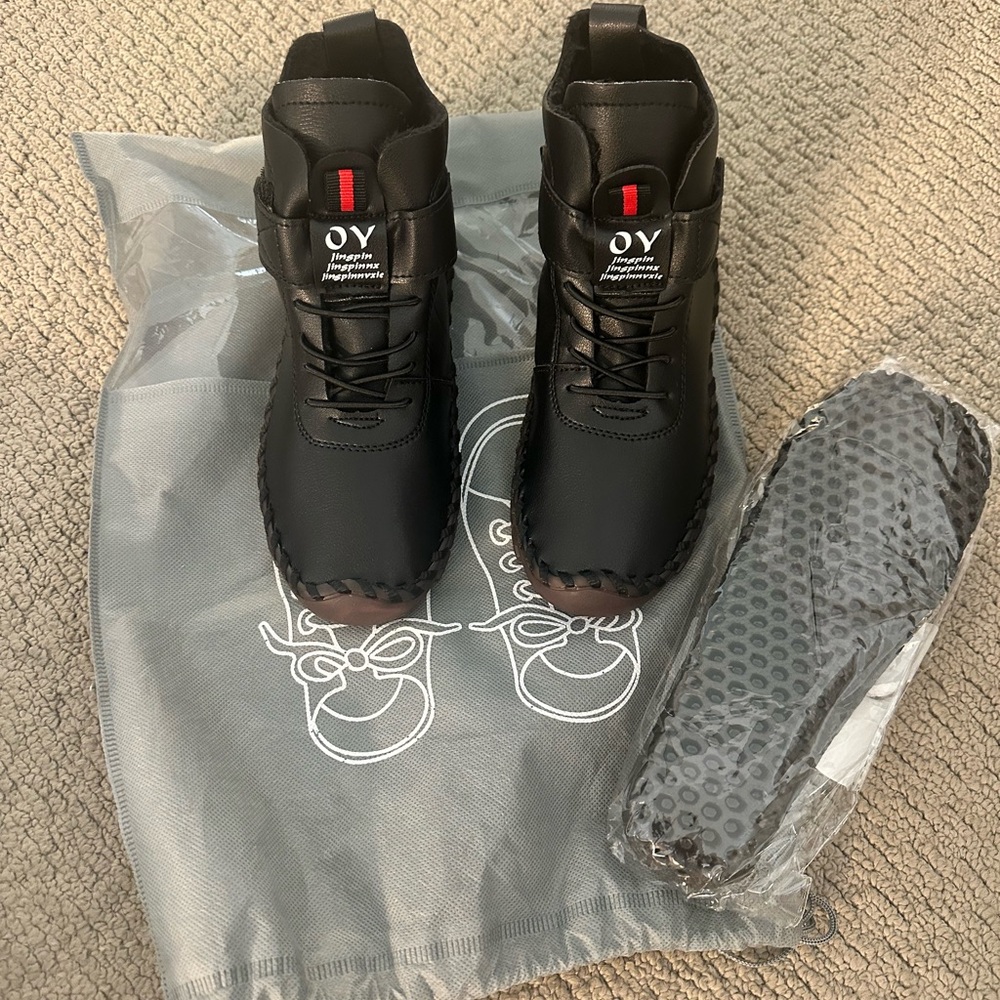 Black Women’s Shoes